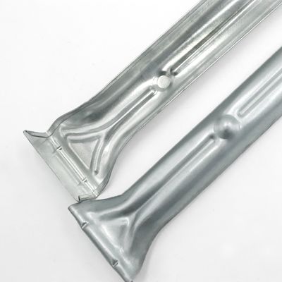 लटकती रेल के साथ फोल्डेबल कपड़े ले जाने वाला बॉक्स - अपार्टमेंट ले जाने के लिए भारी शुल्क पोर्टेबल अलमारी भंडारण मामला